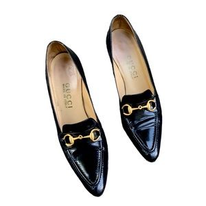 GUCCI VINTAGE Heels. 90s. Slip-on Black Calf Leather Pumps. Horsebit Accent.